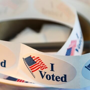 Who Should Serve on the Pinellas County Commission?
